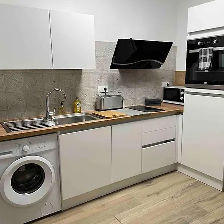 Nyaraló Le Wickram *