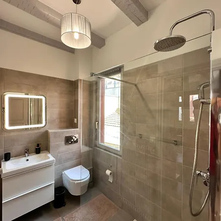 Nyaraló Le Wickram *